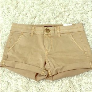 American Eagle Khaki Midi shorts. Low rise